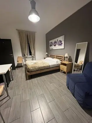 Üç Kişilik Oda, 1 Çift Kişilik Yatak ve Çekyat