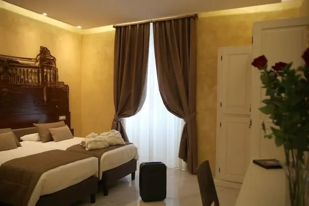 Deluxe Üç Kişilik Oda
