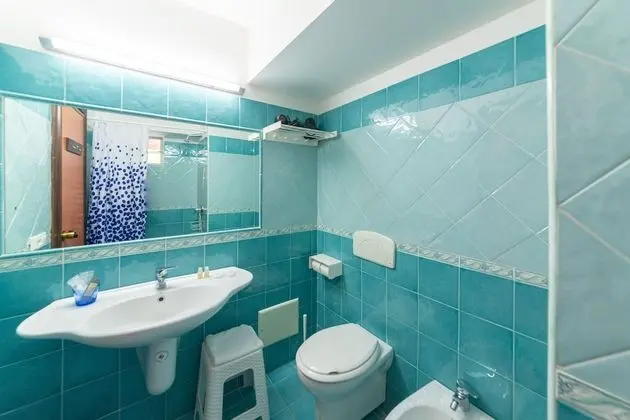 Classic Tek Büyük veya İki Ayrı Yataklı Oda, Sigara İçilmez, Bahçe Manzaralı