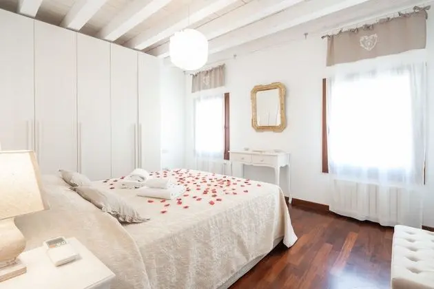 Romantic Apart Daire, 2 Yatak Odası
