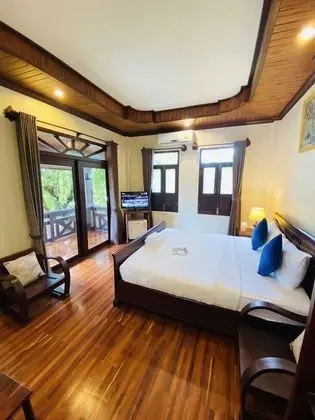 Junior Tek Büyük Yataklı Oda