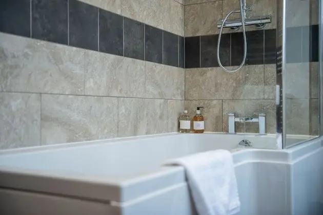 Deluxe İki Ayrı Yataklı Oda (Bryn)