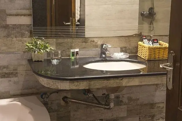 Executive Tek Büyük Yataklı Oda