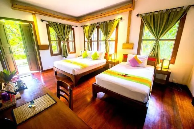 Deluxe İki Ayrı Yataklı Oda, 1 Yatak Odası, Balkon, Bahçe Manzaralı