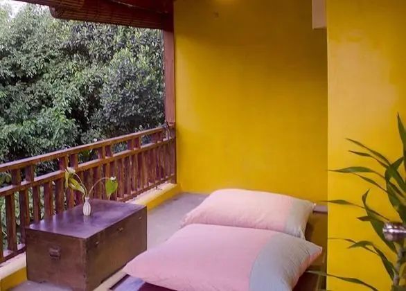 Tek Büyük Yataklı Oda, 1 En Büyük (King) Boy Yatak, Balkon, Bahçe Manzaralı
