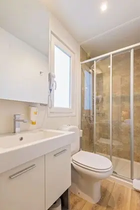 Karavan, 2 Yatak Odası (Forest Escape)