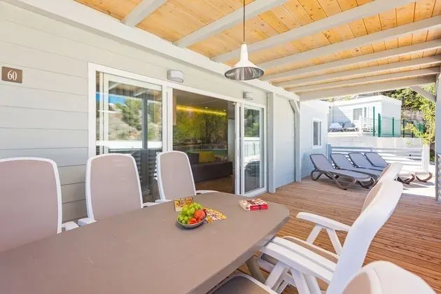 Karavan, 2 Yatak Odası (Forest Escape)