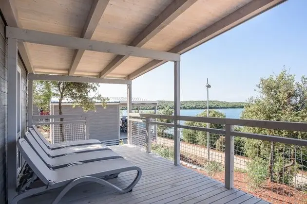 Superior Karavan, 2 Yatak Odası, Teras