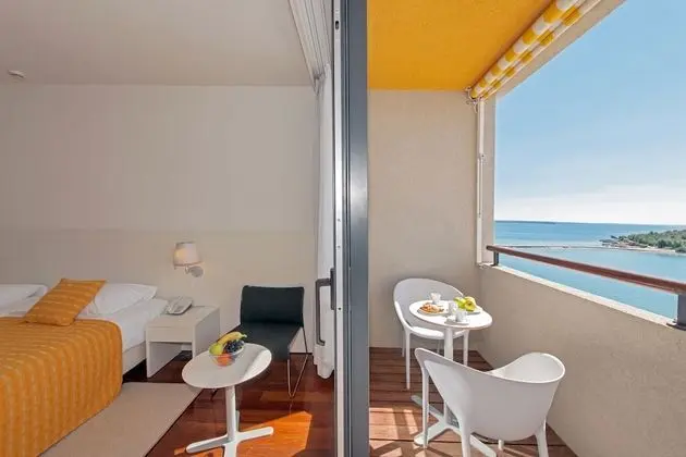 Superior İki Ayrı Yataklı Oda, Balkon, Denize Bakan