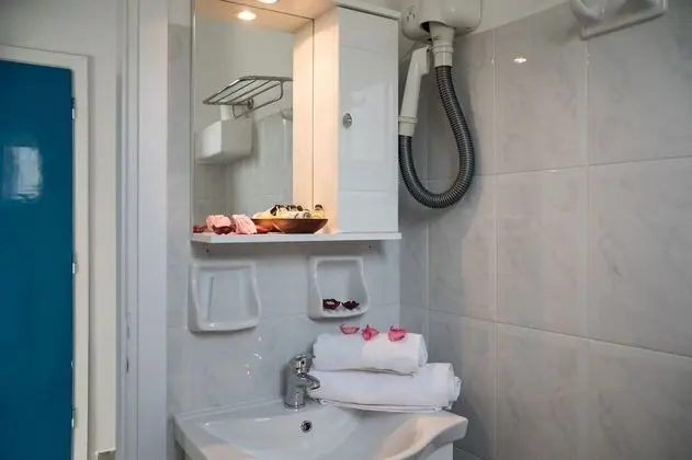 Apart Daire, 2 Yatak Odası, Kısmi Deniz Manzaralı