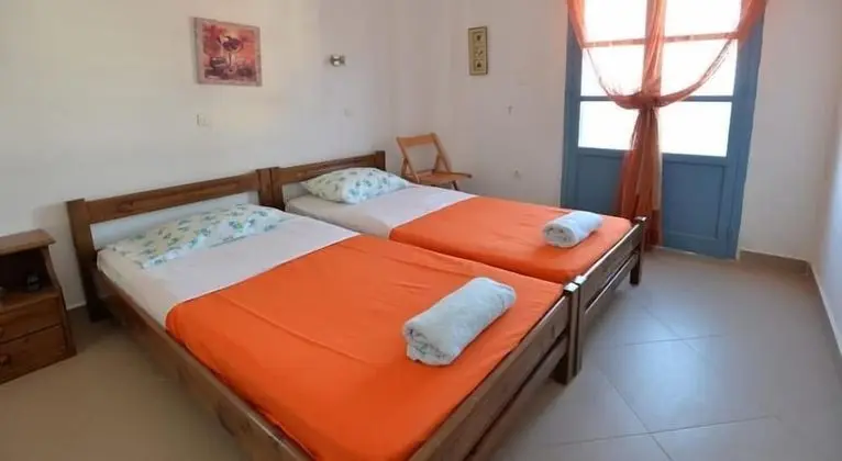 Stüdyo (3 Adults)