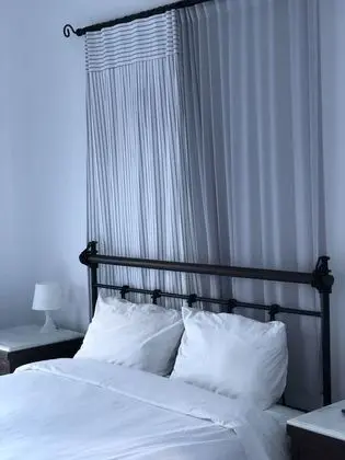 Stüdyo, Kısmi Deniz Manzaralı (For 3)
