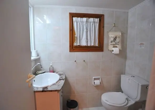 Design Tek Büyük Yataklı Oda, 1 Çift Kişilik Yatak, Avlu Manzaralı, Zemin Kat