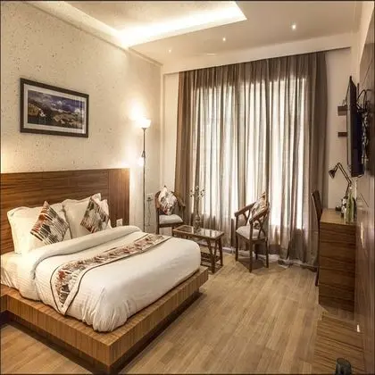 Executive Oda, Dağ Manzaralı