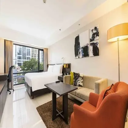 Studio Superior Room King Bed
