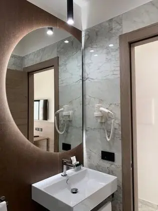 Superior Tek Büyük Yataklı Oda