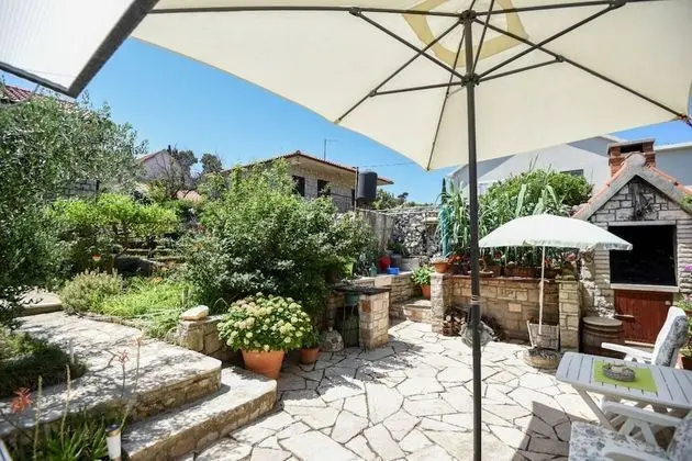 Apart Daire (Maja - 50 m from beach - A1(4))