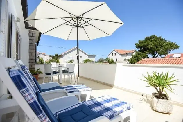Apart Daire (Maja - 50 m from beach - A1(4))