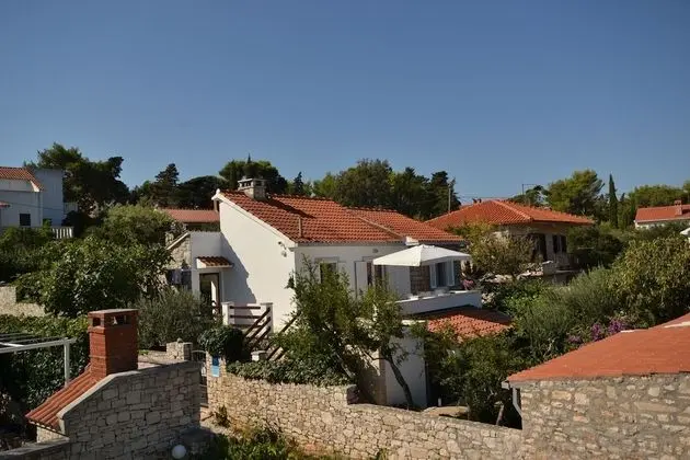 Apart Daire (Maja - 50 m from beach - A1(4))