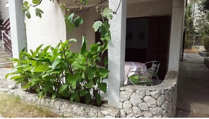 Apart Daire (Maja  - affordable with parking - A2-)