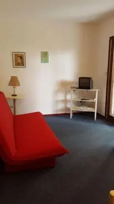 Apart Daire (Maja  - affordable with parking - A2-)