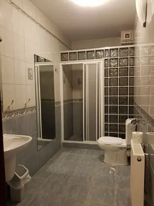 Oda, 3 Tek Kişilik Yatak, Sigara İçilmez