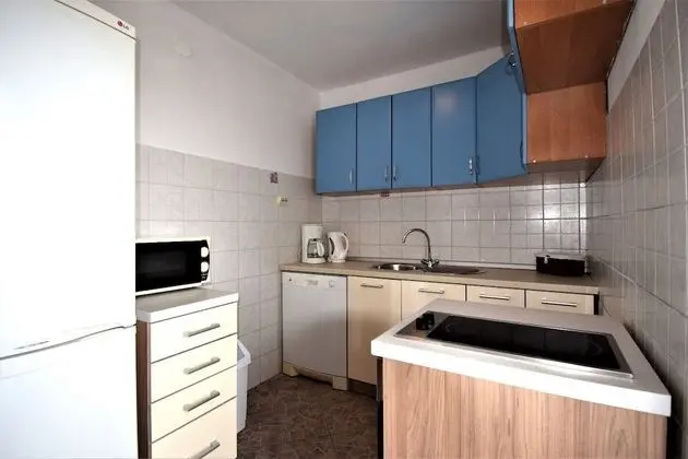 Apart Daire (Maja - big apartment with terrace and)