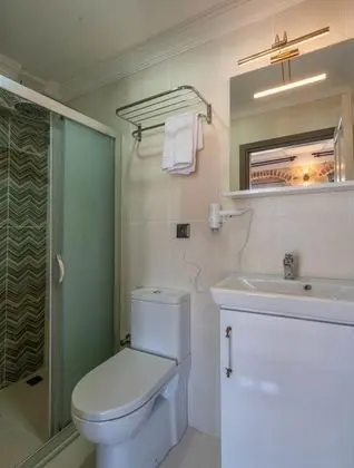Standart Oda, Sokak Manzaralı