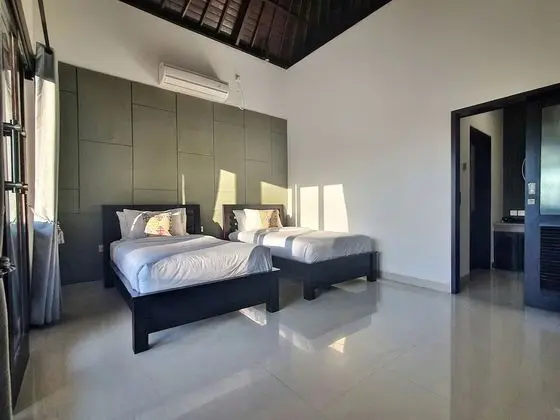 Deluxe Villa