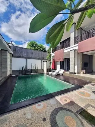 Deluxe Villa