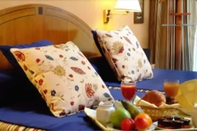 Tek Büyük Yataklı Oda