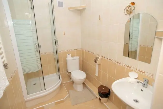 Standard Tek Büyük veya İki Ayrı Yataklı Oda