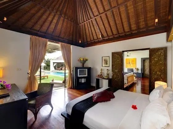 Villa, 3 Yatak Odası, Kişiye Özel Havuzlu, Kısmi Deniz Manzaralı (Raj)