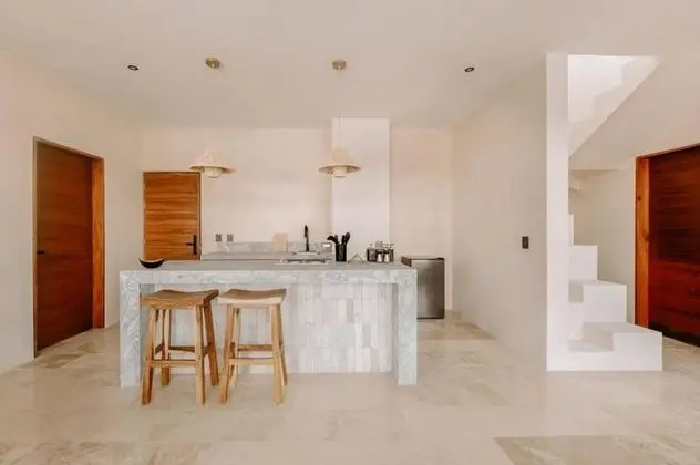 ONE BEDROOM SUITE