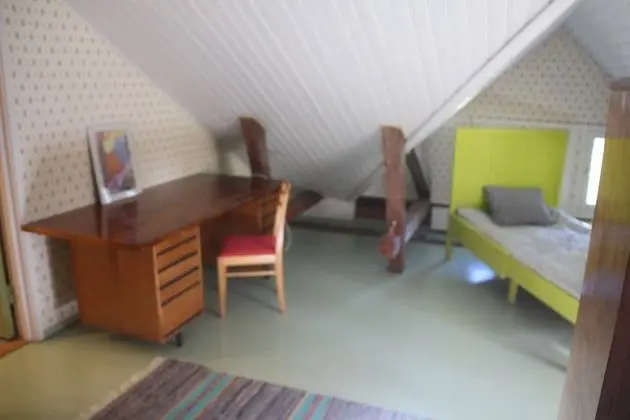 Dört Kişilik Oda, Özel Banyo (Tahtitaivas kammari)