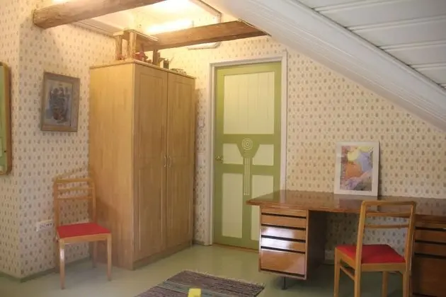 Dört Kişilik Oda, Özel Banyo (Tahtitaivas kammari)