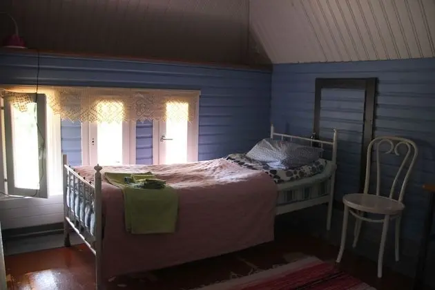 Tek Büyük Yataklı Oda, Ortak Banyo (Vennyn kammari)