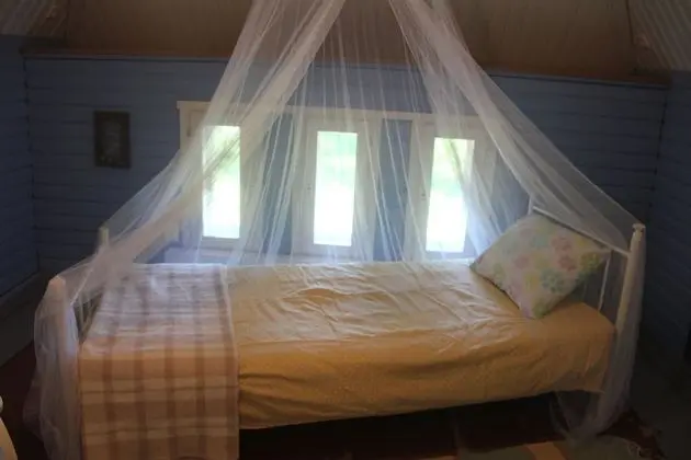 Tek Büyük Yataklı Oda, Ortak Banyo (Vennyn kammari)