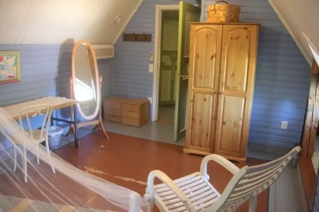 Tek Büyük Yataklı Oda, Ortak Banyo (Vennyn kammari)