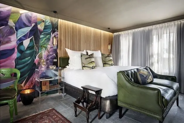 Garden alternative room