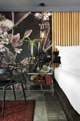 Garden alternative room