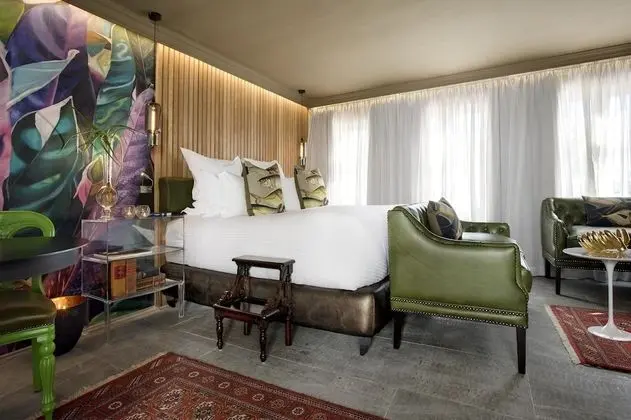 Garden alternative room