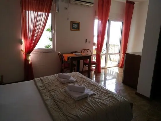 Romantic Apart Daire, Deniz Manzaralı, Plaj Kenarı
