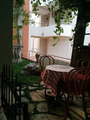 Romantic Apart Daire, Deniz Manzaralı, Plaj Kenarı