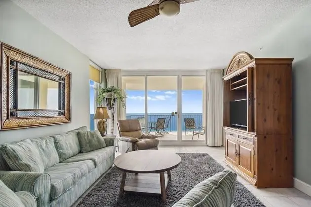 Daire (Majestic Beach Resort Tower II 1709 ()