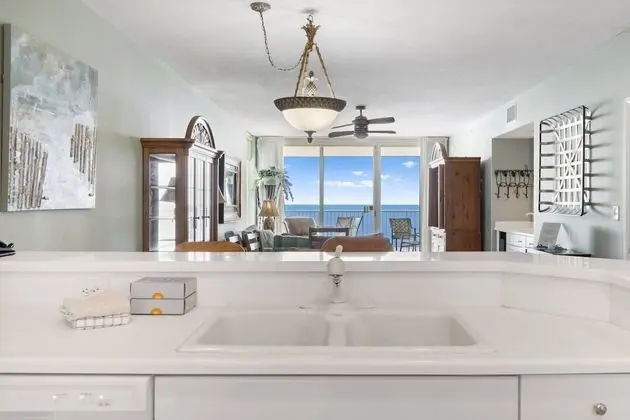 Daire (Majestic Beach Resort Tower II 1709 ()