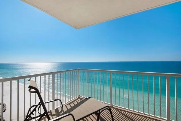 Daire (Majestic Beach Resort Tower II 1709 ()