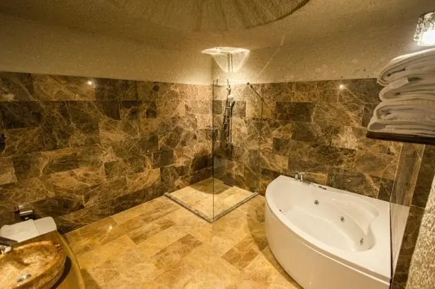 Comfort Cave Room, , Jakuzili