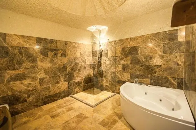 Comfort Cave Room, , Jakuzili