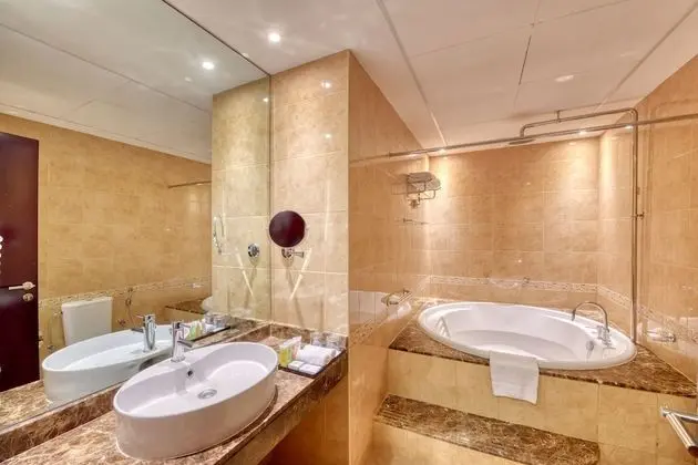 Skyline Premium Room